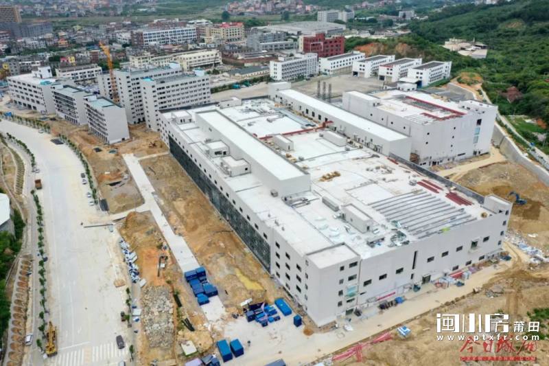 商贸城主任风格各异领导魅力各放异彩